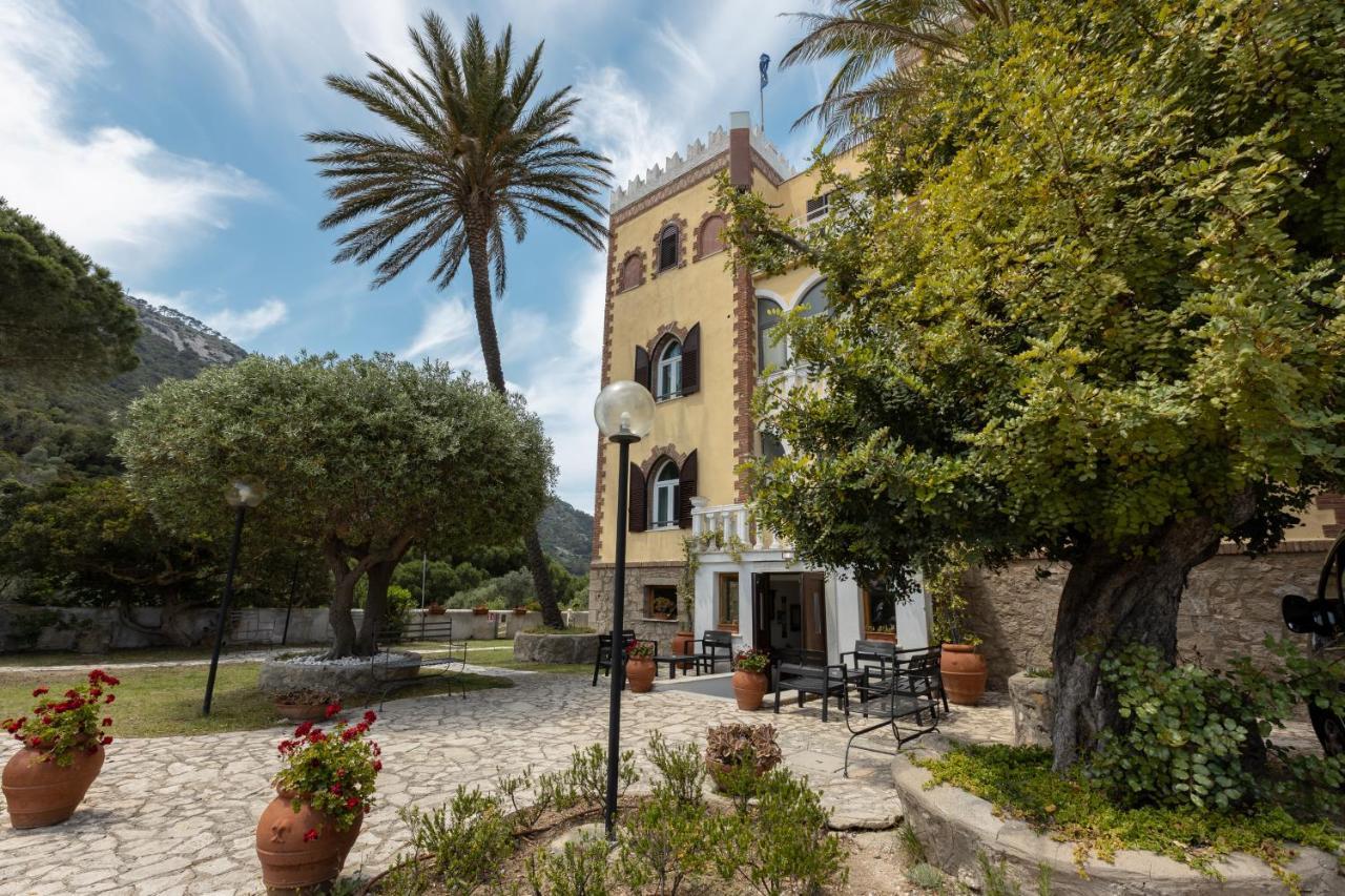 Hotel Castello Monticello Джільйо Екстер'єр фото