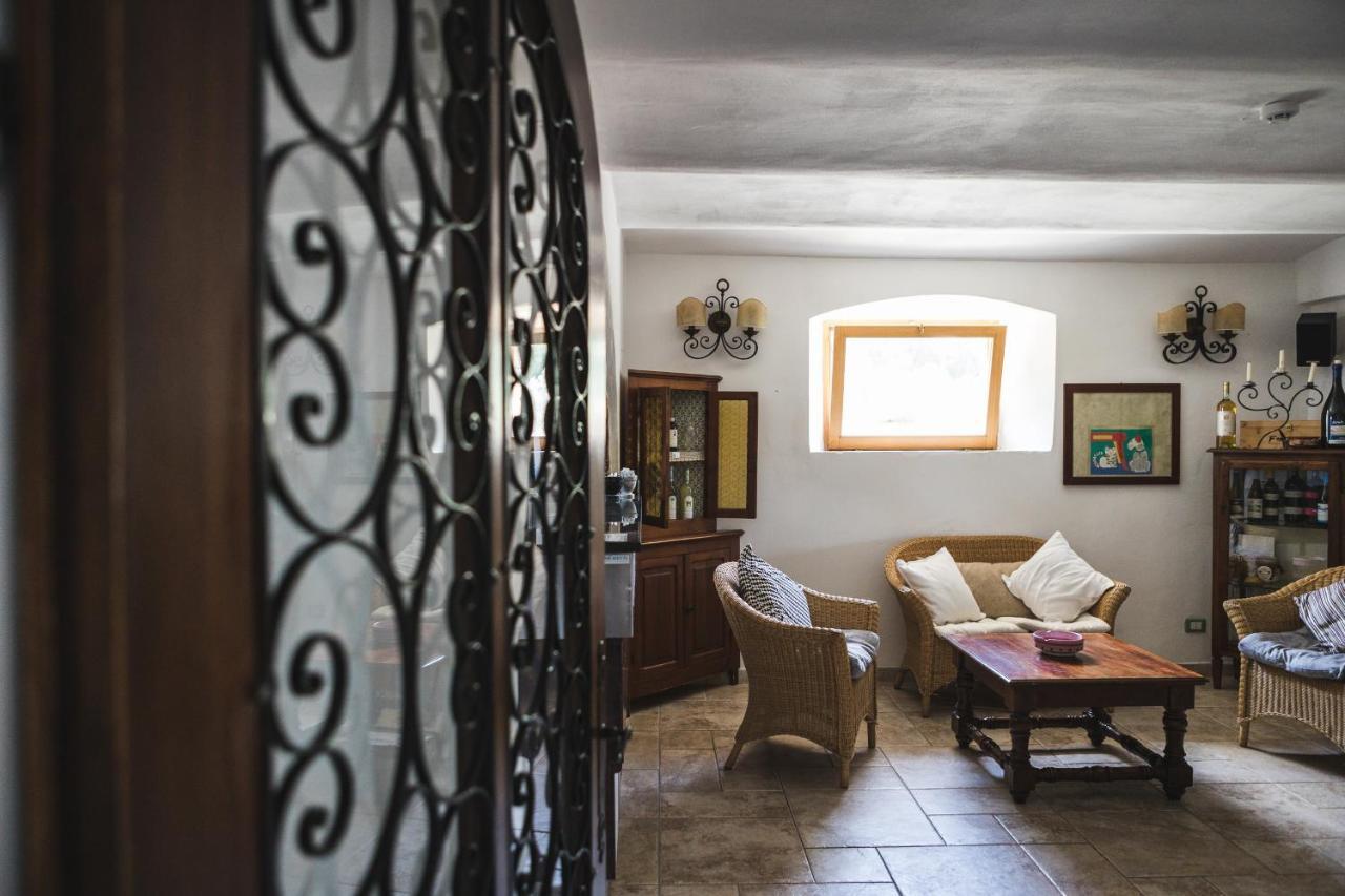 Hotel Castello Monticello Джільйо Екстер'єр фото